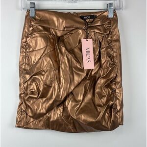 Women's Shiny Ruched Mini Skirt